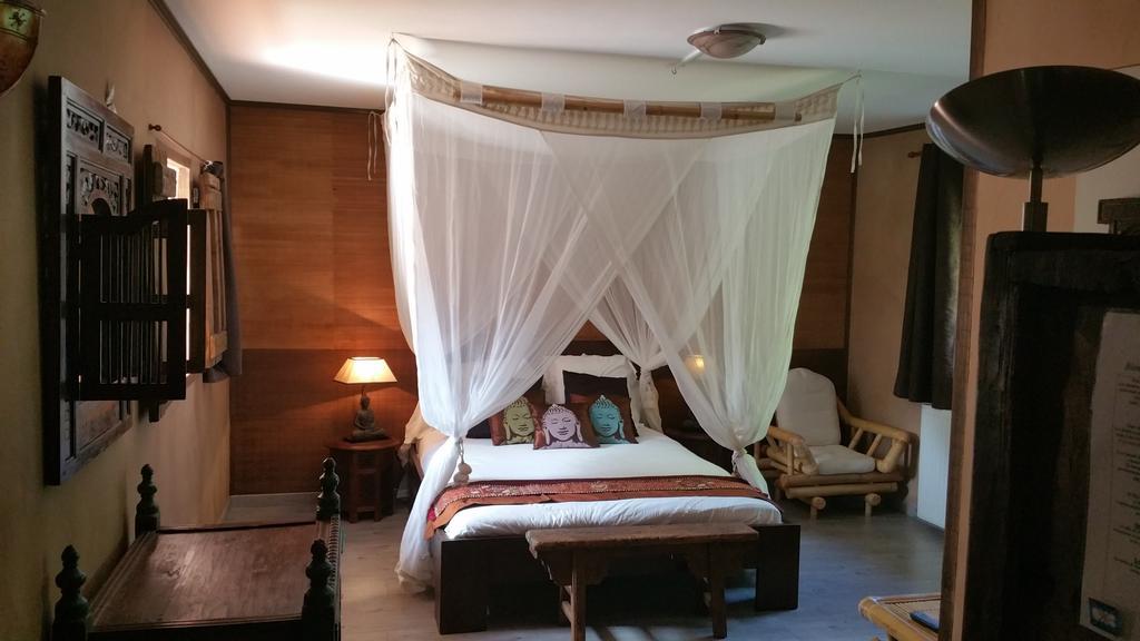 Le Domaine De Saint-Thomin Bed & Breakfast Nostang Phòng bức ảnh