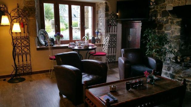 Le Domaine De Saint-Thomin Bed & Breakfast Nostang Ngoại thất bức ảnh