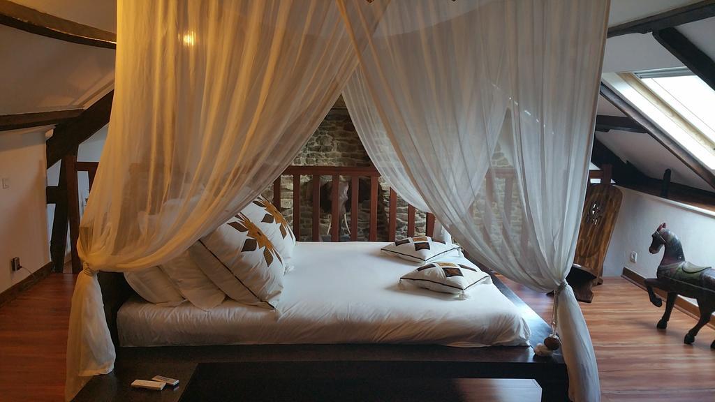 Le Domaine De Saint-Thomin Bed & Breakfast Nostang Ngoại thất bức ảnh